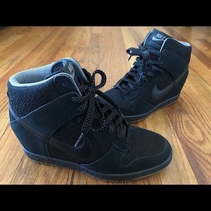 nike wedge boots